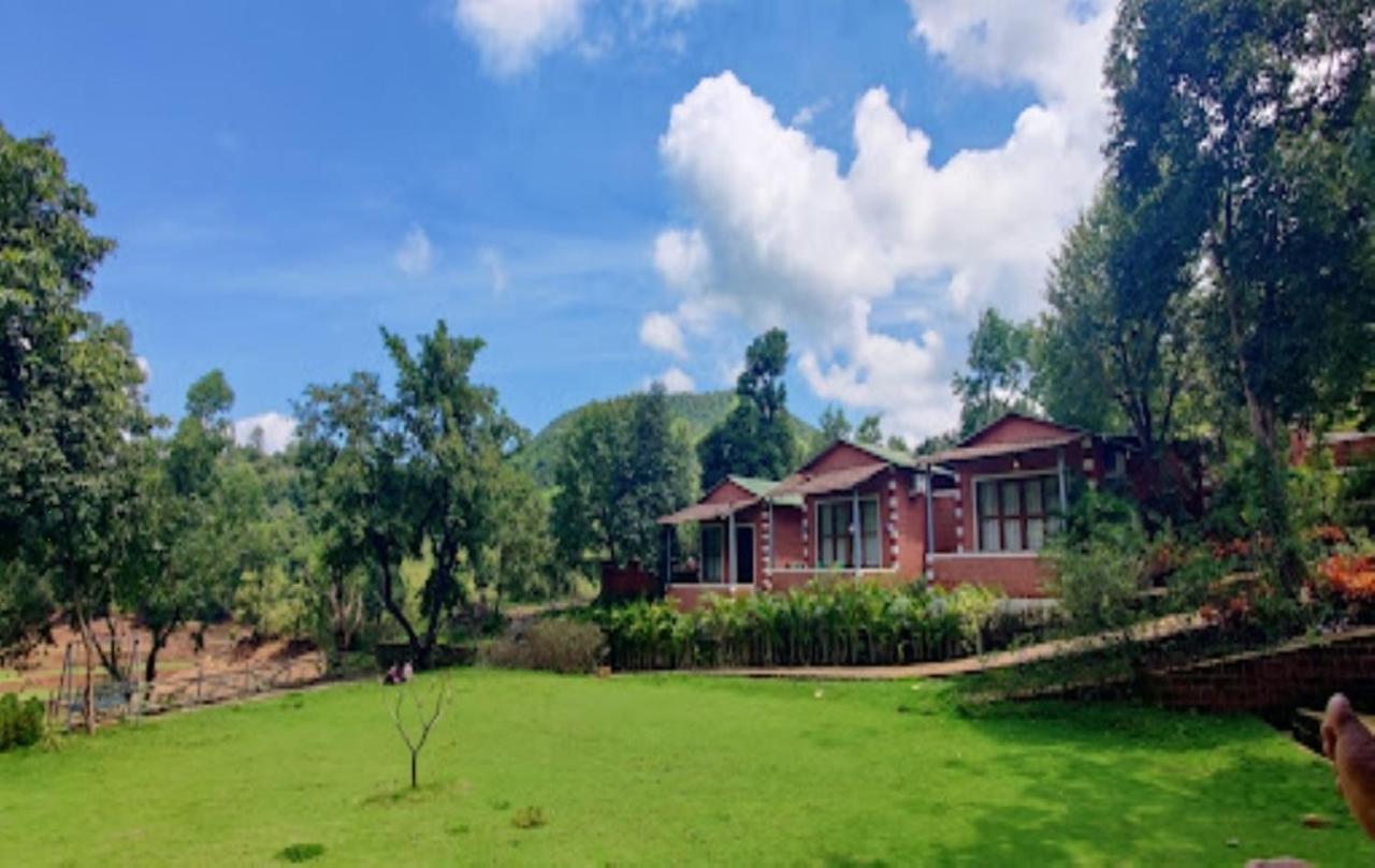 Hotel River Orchid Resort Satara Exteriér fotografie
